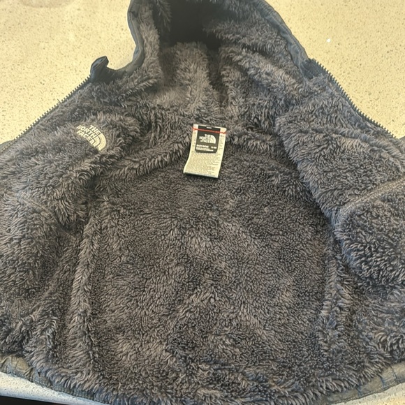 The North Face | 12-18month baby gray winter coat reversible great condition - Picture 3 of 6